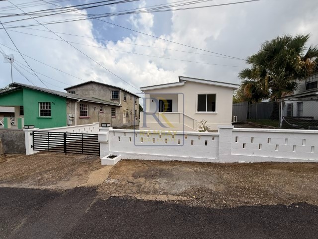 Clarkes Road #1, Derricks, St. James