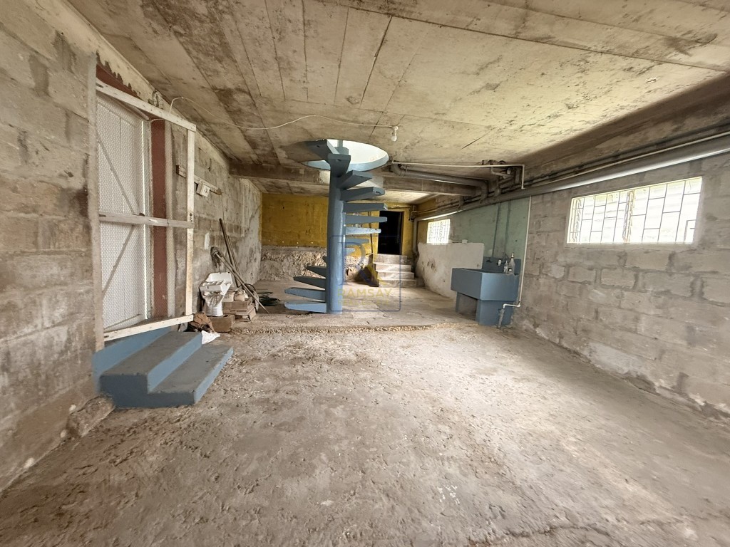 White Hall, St. Michael