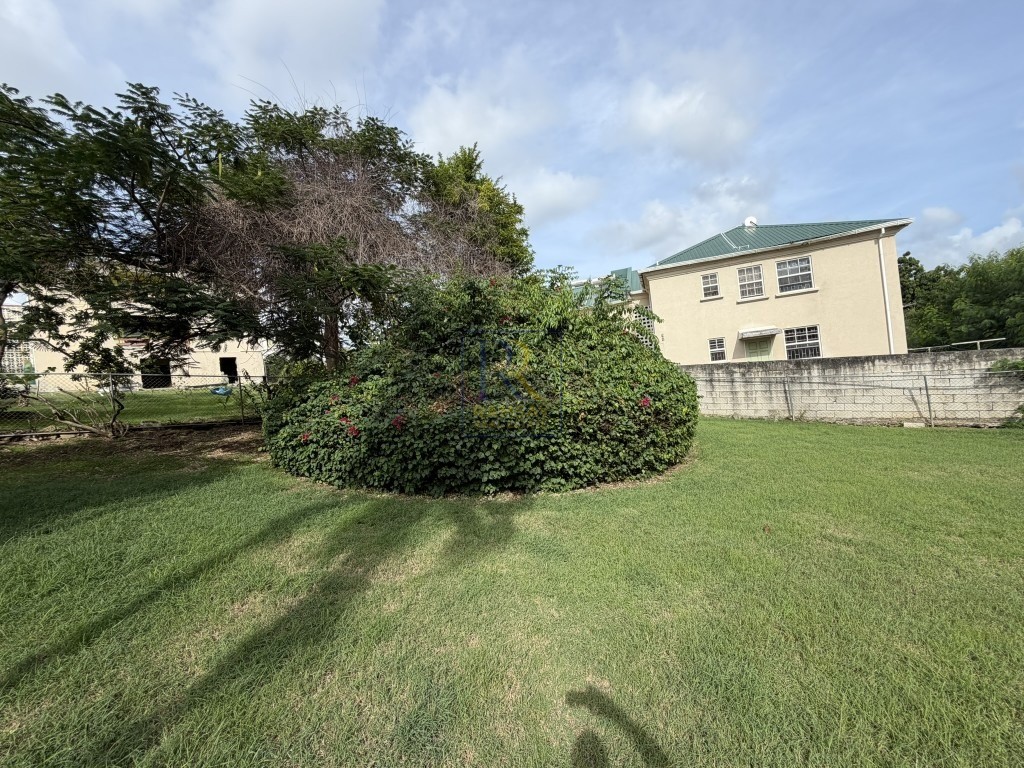 Warrens Terrace East, St. Michael
